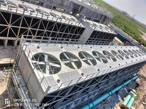 開式冷卻塔節能改造對企業的好處(閉式冷卻塔與開式