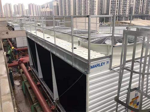 深圳冷卻塔：開式冷卻塔與閉式冷卻塔哪個好？(開式玻璃鋼冷卻塔價格一般是