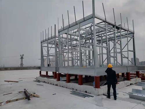 選購(gòu)玻璃鋼冷卻塔的注意事項(xiàng)(雙全玻璃鋼冷卻塔哪家