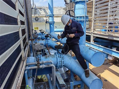 工業型冷卻塔使用前如何保養(冷卻塔維修保養時的注