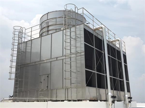 閉式冷卻塔的性能特點介紹(閉式冷卻塔系統)